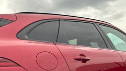 2024 (73) JAGUAR F-PACE 2.0 D200 R-Dynamic HSE Black 5dr Auto AWD 4750143