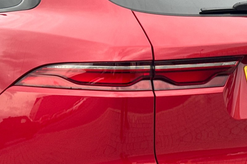 2024 (73) JAGUAR F-PACE 2.0 D200 R-Dynamic HSE Black 5dr Auto AWD 4750110