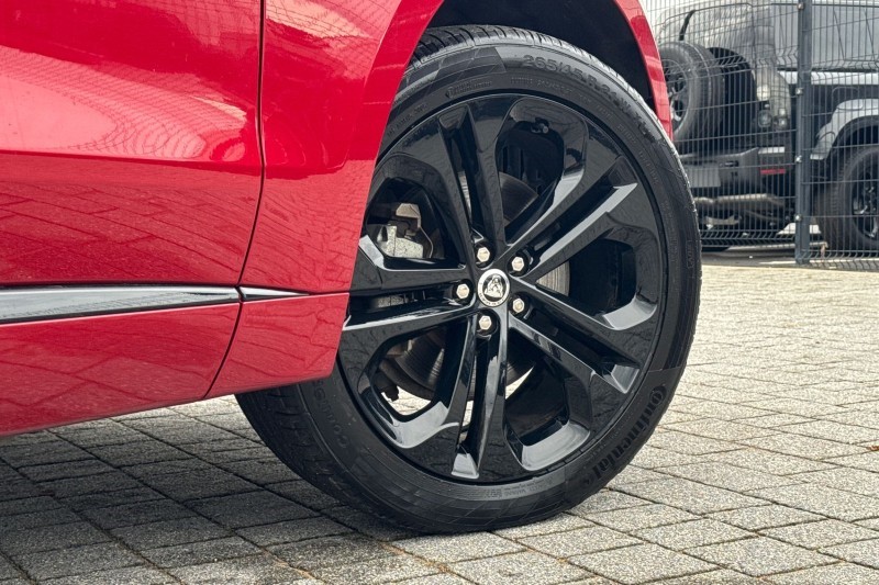 2024 (73) JAGUAR F-PACE 2.0 D200 R-Dynamic HSE Black 5dr Auto AWD 4750141