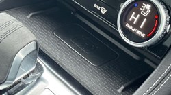 2024 (73) JAGUAR F-PACE 2.0 D200 R-Dynamic HSE Black 5dr Auto AWD 4750128