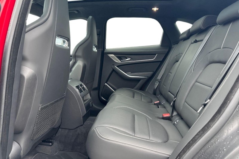 2024 (73) JAGUAR F-PACE 2.0 D200 R-Dynamic HSE Black 5dr Auto AWD 4750095