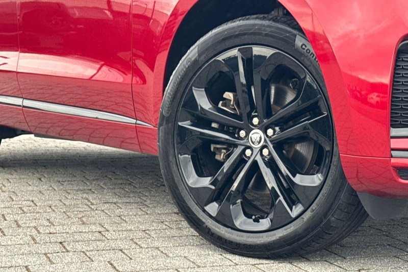 2024 (73) JAGUAR F-PACE 2.0 D200 R-Dynamic HSE Black 5dr Auto AWD 4750136