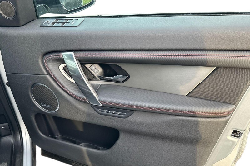 2022 (22) LAND ROVER DISCOVERY SPORT 1.5 P300e R-Dynamic SE 5dr Auto [5 Seat] 4722763