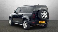 2022 (72) LAND ROVER DEFENDER 3.0 D250 SE 110 5dr Auto 1