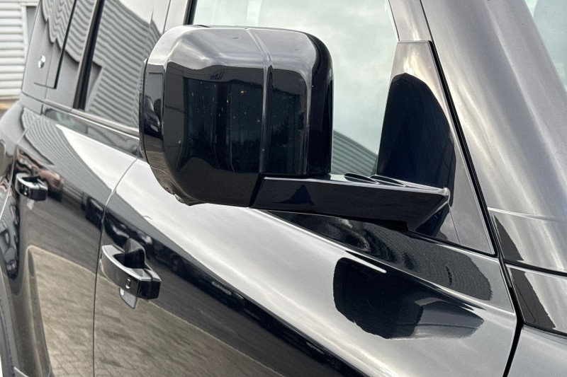 2022 (72) LAND ROVER DEFENDER 3.0 D250 SE 110 5dr Auto 4805294