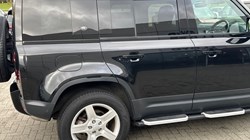2022 (72) LAND ROVER DEFENDER 3.0 D250 SE 110 5dr Auto 4735423