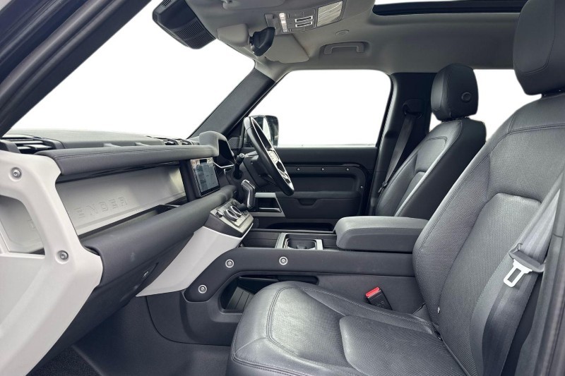 2022 (72) LAND ROVER DEFENDER 3.0 D250 SE 110 5dr Auto 4805252