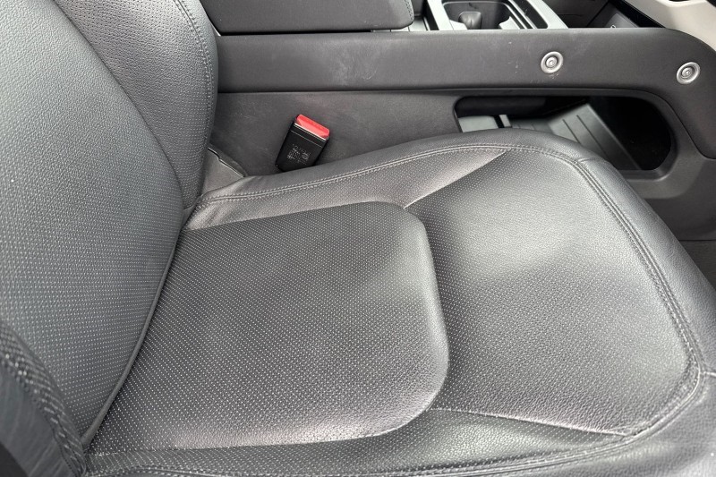 2022 (72) LAND ROVER DEFENDER 3.0 D250 SE 110 5dr Auto 4805274