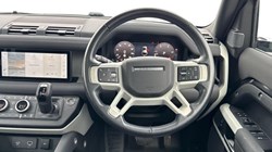 2022 (72) LAND ROVER DEFENDER 3.0 D250 SE 110 5dr Auto 4735392