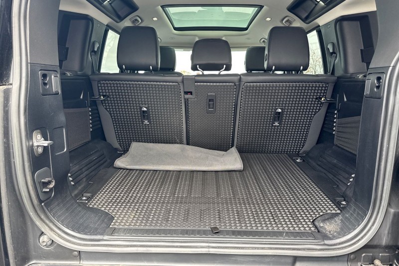 2022 (72) LAND ROVER DEFENDER 3.0 D250 SE 110 5dr Auto 4805259