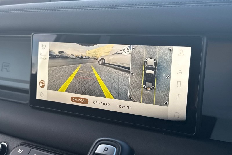 2024 (24) LAND ROVER DEFENDER 3.0 D300 X-Dynamic SE 110 5dr Auto 4820208