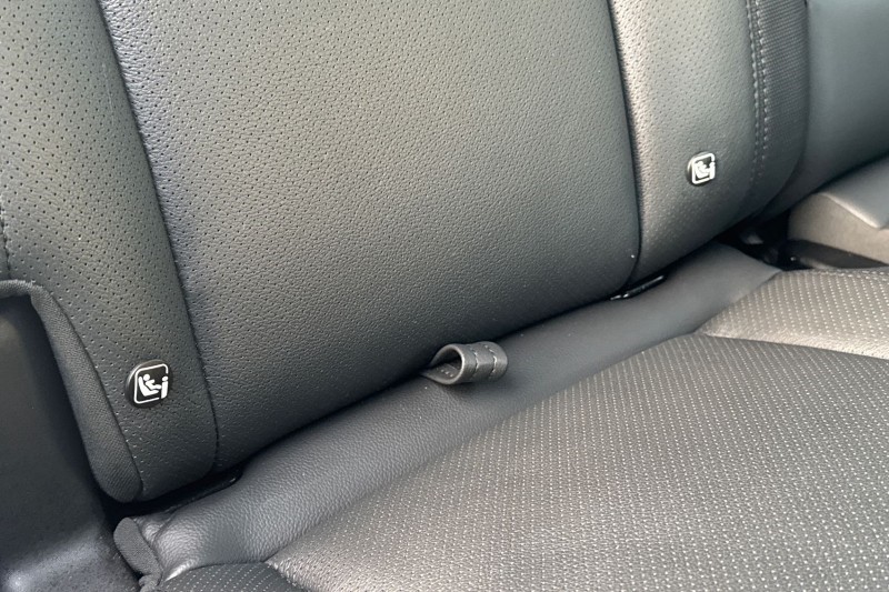 2024 (24) LAND ROVER DEFENDER 3.0 D300 X-Dynamic SE 110 5dr Auto 4820235