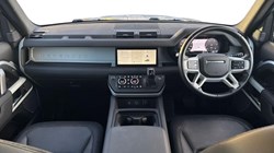 2024 (24) LAND ROVER DEFENDER 3.0 D300 X-Dynamic SE 110 5dr Auto 4820205