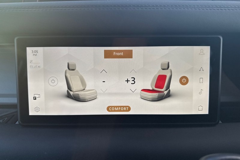 2024 (24) LAND ROVER DEFENDER 3.0 D300 X-Dynamic SE 110 5dr Auto 4820232