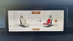 2024 (24) LAND ROVER DEFENDER 3.0 D300 X-Dynamic SE 110 5dr Auto 4820232