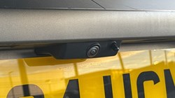 2024 (24) LAND ROVER DEFENDER 3.0 D300 X-Dynamic SE 110 5dr Auto 4820238