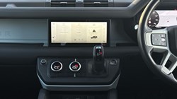 2024 (24) LAND ROVER DEFENDER 3.0 D300 X-Dynamic SE 110 5dr Auto 4820210
