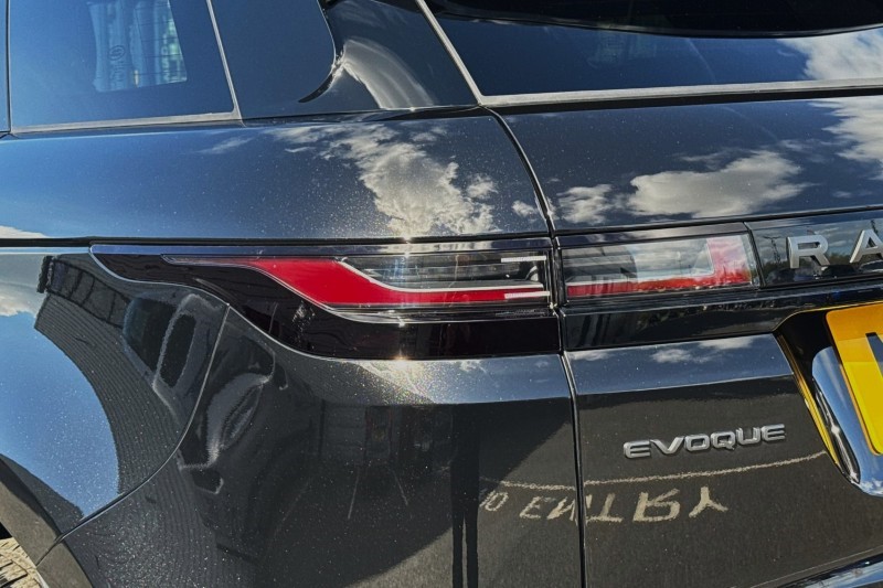 2025 (75) LAND ROVER RANGE ROVER EVOQUE 2.0 D200 Dynamic SE 5dr Auto 5301473