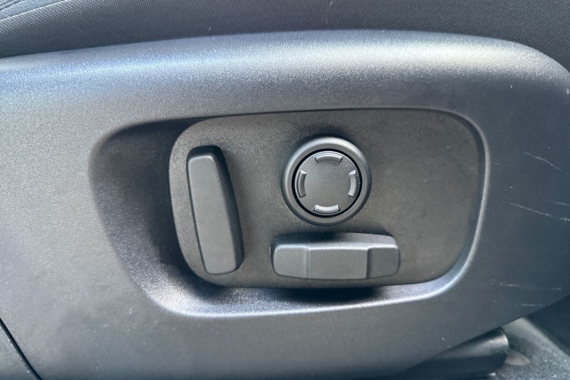 2025 (75) LAND ROVER RANGE ROVER EVOQUE 2.0 D200 Dynamic SE 5dr Auto 5301477