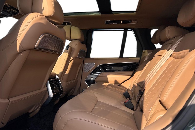 2025 (75) LAND ROVER RANGE ROVER 3.0 P460e Autobiography 4dr Auto [NI] 5133304