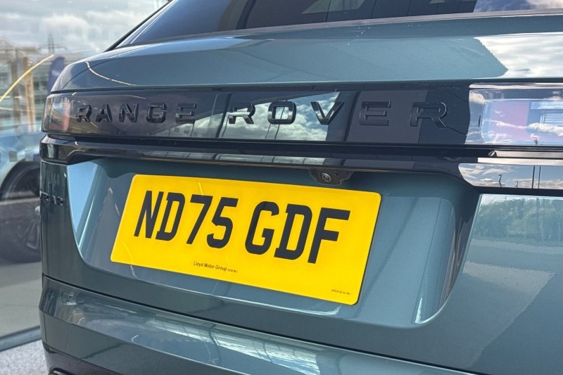 2025 (75) LAND ROVER RANGE ROVER VELAR 2.0 D200 MHEV Dynamic SE 5dr Auto 5296080
