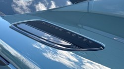 2025 (75) LAND ROVER RANGE ROVER VELAR 2.0 D200 MHEV Dynamic SE 5dr Auto 5296052