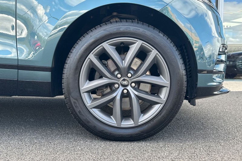 2025 (75) LAND ROVER RANGE ROVER VELAR 2.0 D200 MHEV Dynamic SE 5dr Auto 5296040