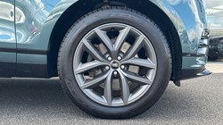 2025 (75) LAND ROVER RANGE ROVER VELAR 2.0 D200 MHEV Dynamic SE 5dr Auto 5296040