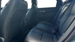 2025 (75) LAND ROVER RANGE ROVER VELAR 2.0 D200 MHEV Dynamic SE 5dr Auto 5296036