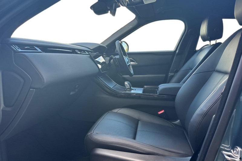 2025 (75) LAND ROVER RANGE ROVER VELAR 2.0 D200 MHEV Dynamic SE 5dr Auto 5296035