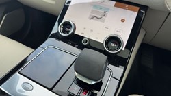 2023 (23) LAND ROVER RANGE ROVER VELAR 2.0 D200 Edition 5dr Auto 4736302