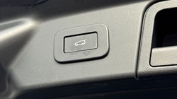 2023 (23) LAND ROVER RANGE ROVER VELAR 2.0 D200 Edition 5dr Auto 4736326