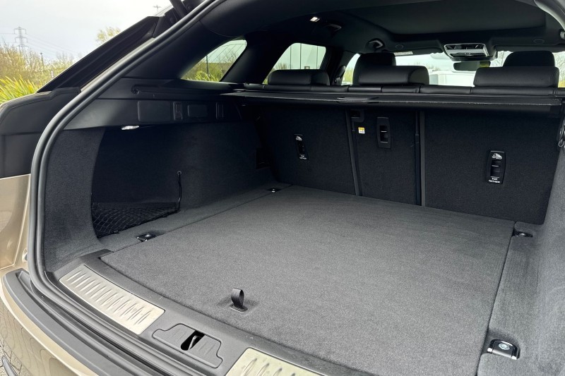 2025 (75) LAND ROVER RANGE ROVER VELAR 2.0 D200 MHEV Dynamic SE 5dr Auto 5272859