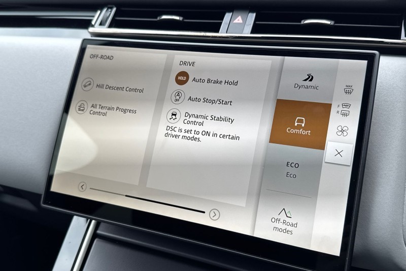 2025 (75) LAND ROVER RANGE ROVER VELAR 2.0 D200 MHEV Dynamic SE 5dr Auto 5272852