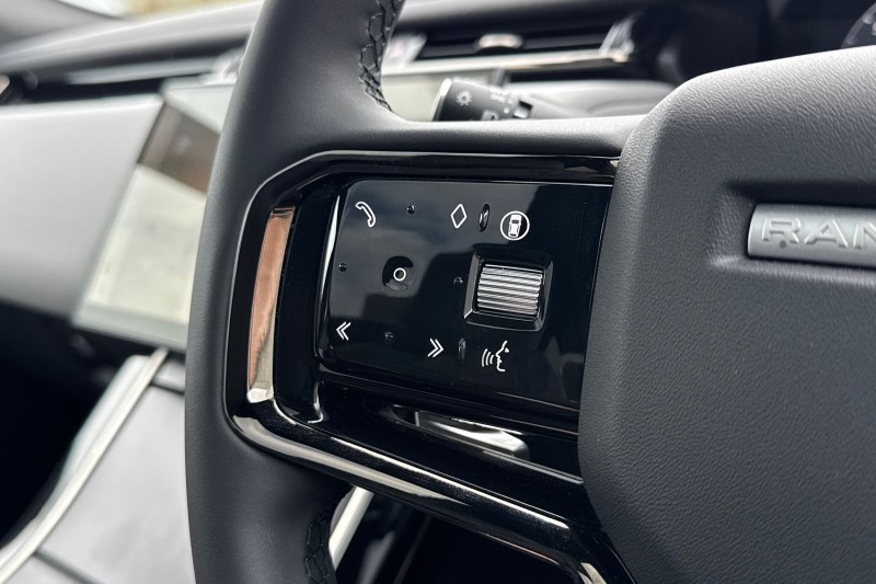 2025 (75) LAND ROVER RANGE ROVER VELAR 2.0 D200 MHEV Dynamic SE 5dr Auto 5272845