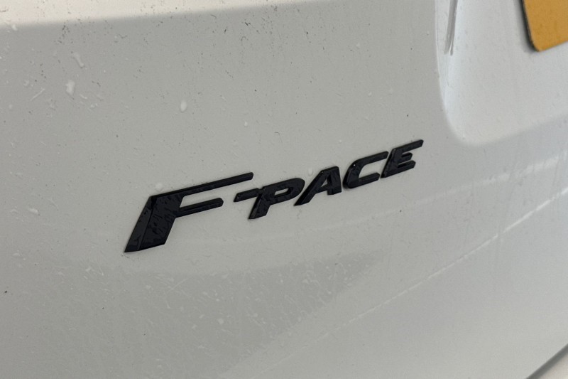 2021 (71) JAGUAR F-PACE 2.0 D200 R-Dynamic S 5dr Auto AWD 4767646