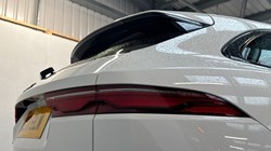 2021 (71) JAGUAR F-PACE 2.0 D200 R-Dynamic S 5dr Auto AWD 4767625