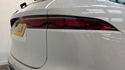2021 (71) JAGUAR F-PACE 2.0 D200 R-Dynamic S 5dr Auto AWD 4767647