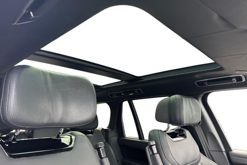 2022 (72) LAND ROVER RANGE ROVER 4.4 P530 V8 SV 4dr Auto 4810860