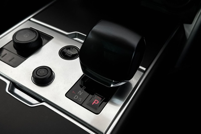 2022 (72) LAND ROVER RANGE ROVER 4.4 P530 V8 SV 4dr Auto 4810852