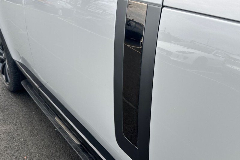 2022 (72) LAND ROVER RANGE ROVER 4.4 P530 V8 SV 4dr Auto 4810859