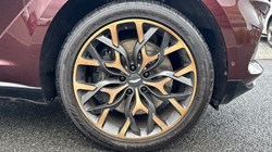2021 (71) ASTON MARTIN DBX V8 550 5dr Touchtronic 4791228