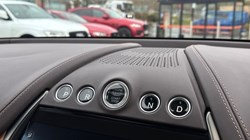 2021 (71) ASTON MARTIN DBX V8 550 5dr Touchtronic 4791233