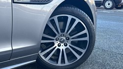 2023 (73) JAGUAR XF 2.0 P250 R-Dynamic SE Black 4dr Auto 4805975