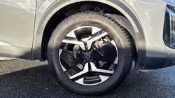 2023 (73) PEUGEOT 2008 1.2 PureTech 130 Allure 5dr 4804717