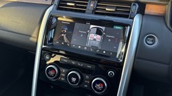 2019 (19) LAND ROVER DISCOVERY 3.0 SDV6 HSE 5dr Auto 4784604