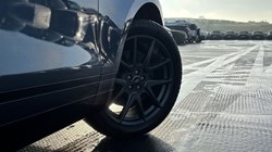 2024 (24) LAND ROVER RANGE ROVER VELAR 2.0 P400e Dynamic HSE 5dr Auto 4838624