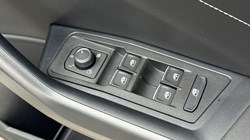 VOLKSWAGEN T-ROC 2.0 TDI 150 EVO R-Line 5dr DSG 5406661