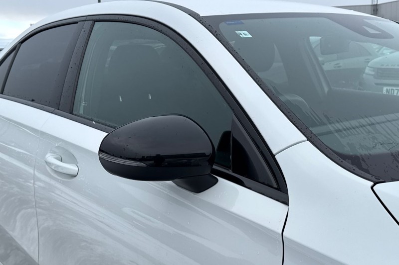 2023 (72) MERCEDES-BENZ A CLASS A200 AMG Line Executive 4dr Auto 4821381