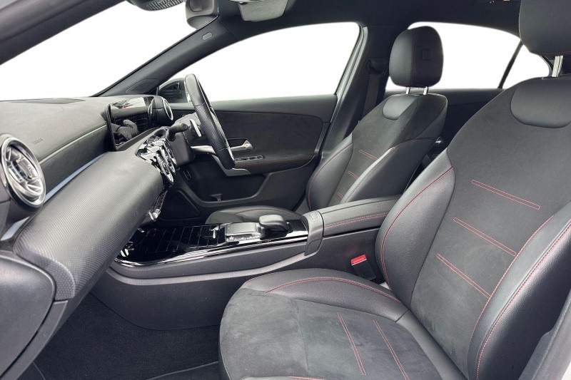 2023 (72) MERCEDES-BENZ A CLASS A200 AMG Line Executive 4dr Auto 4821342